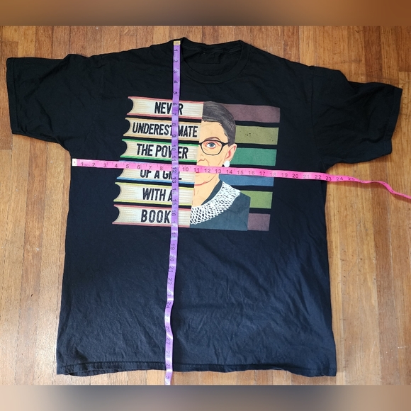 The Notorious RBG T-shirt NO size, check measurements. Ruth Bader Ginsburg - Picture 3 of 4